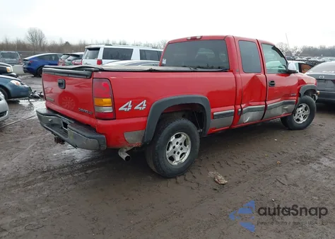 2000 Chevrolet Silverado 1500 Lt from USA, damaged, VIN 1GCEK19T0YE250923